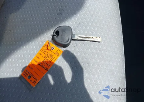 2011 Kia Sorento Lx z USA, uszkodzony, nr VIN 5XYKT3A15BG184261